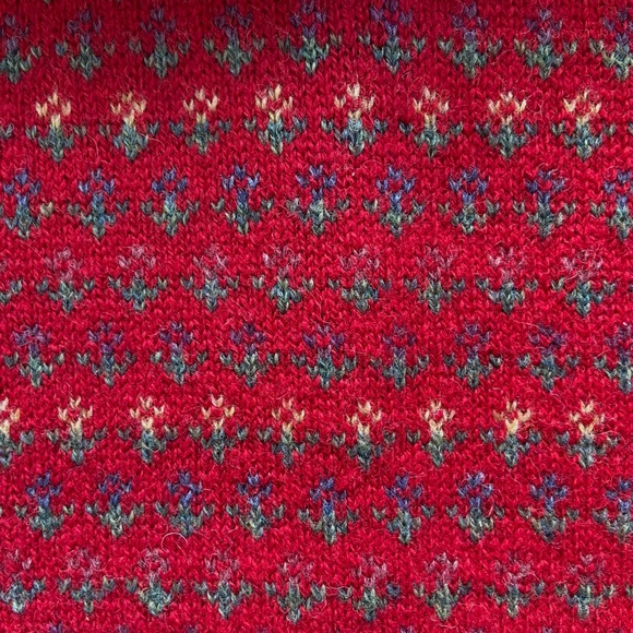 π Laura Ashley, Vintage Little Red Riding Hood Floral Wool Knit Jumper - Picture 6 of 16